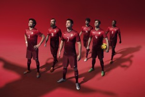 开云体育平台APP-浓眉关键回合不手软，深圳队单节拉开猛龙